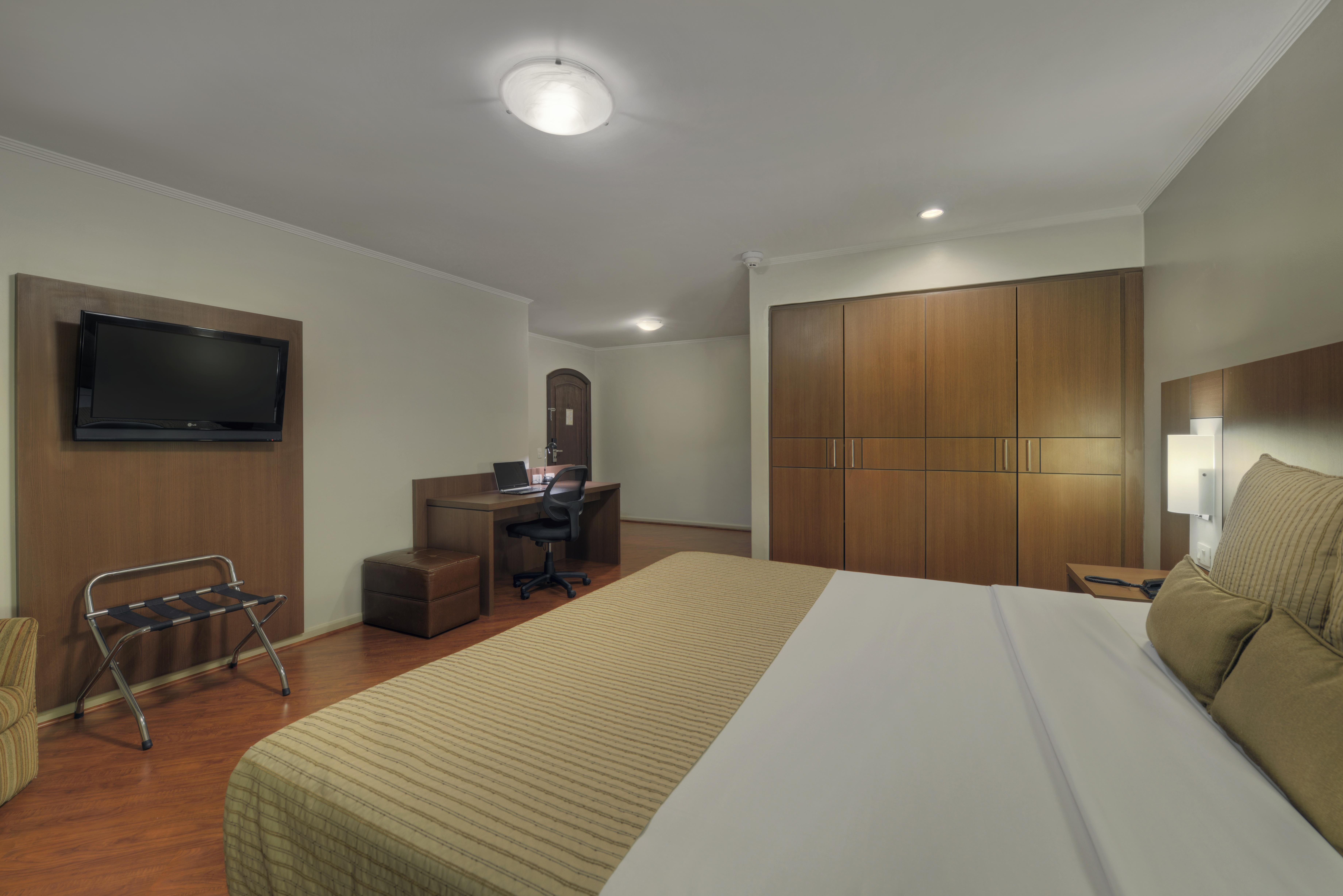 Hotel Deville Curitiba Ngoại thất bức ảnh