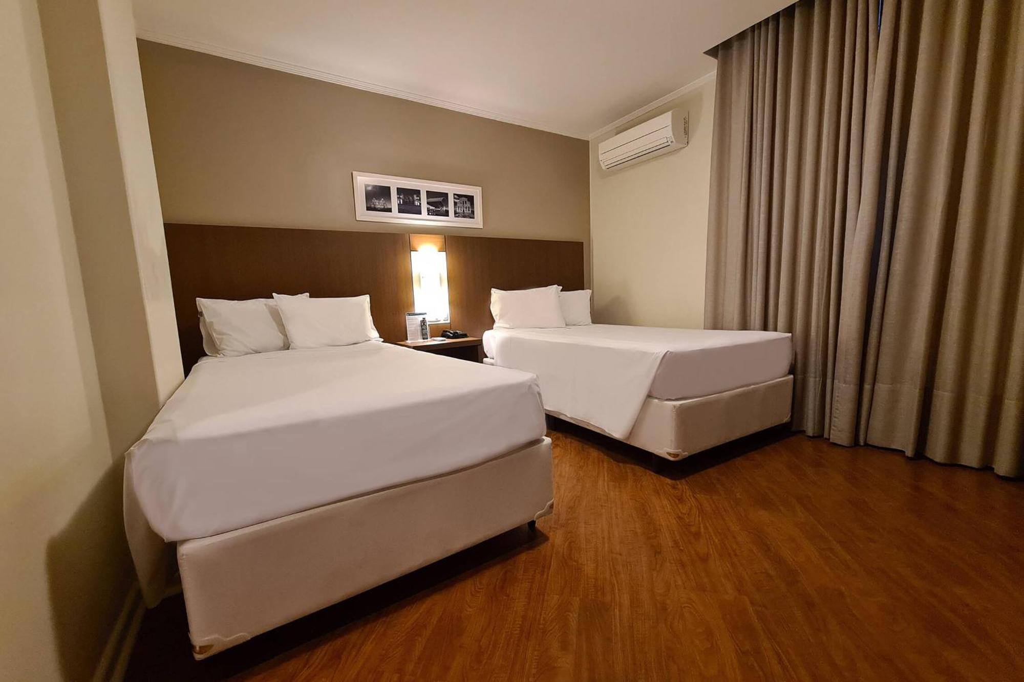 Hotel Deville Curitiba Ngoại thất bức ảnh