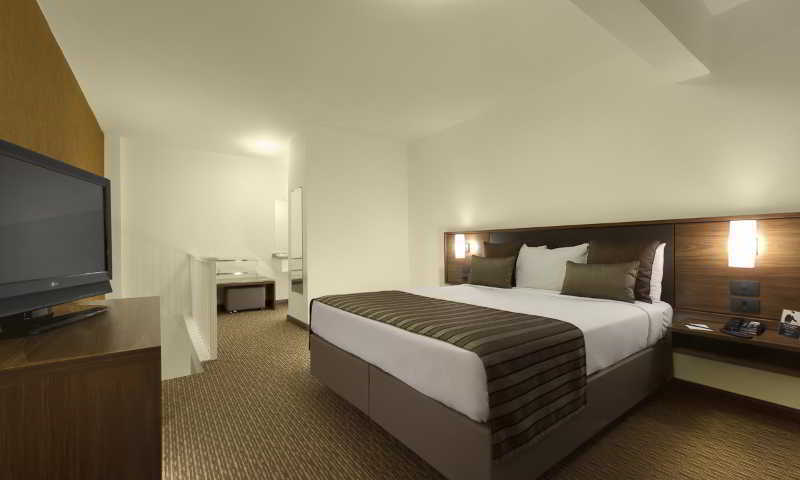 Hotel Deville Curitiba Ngoại thất bức ảnh